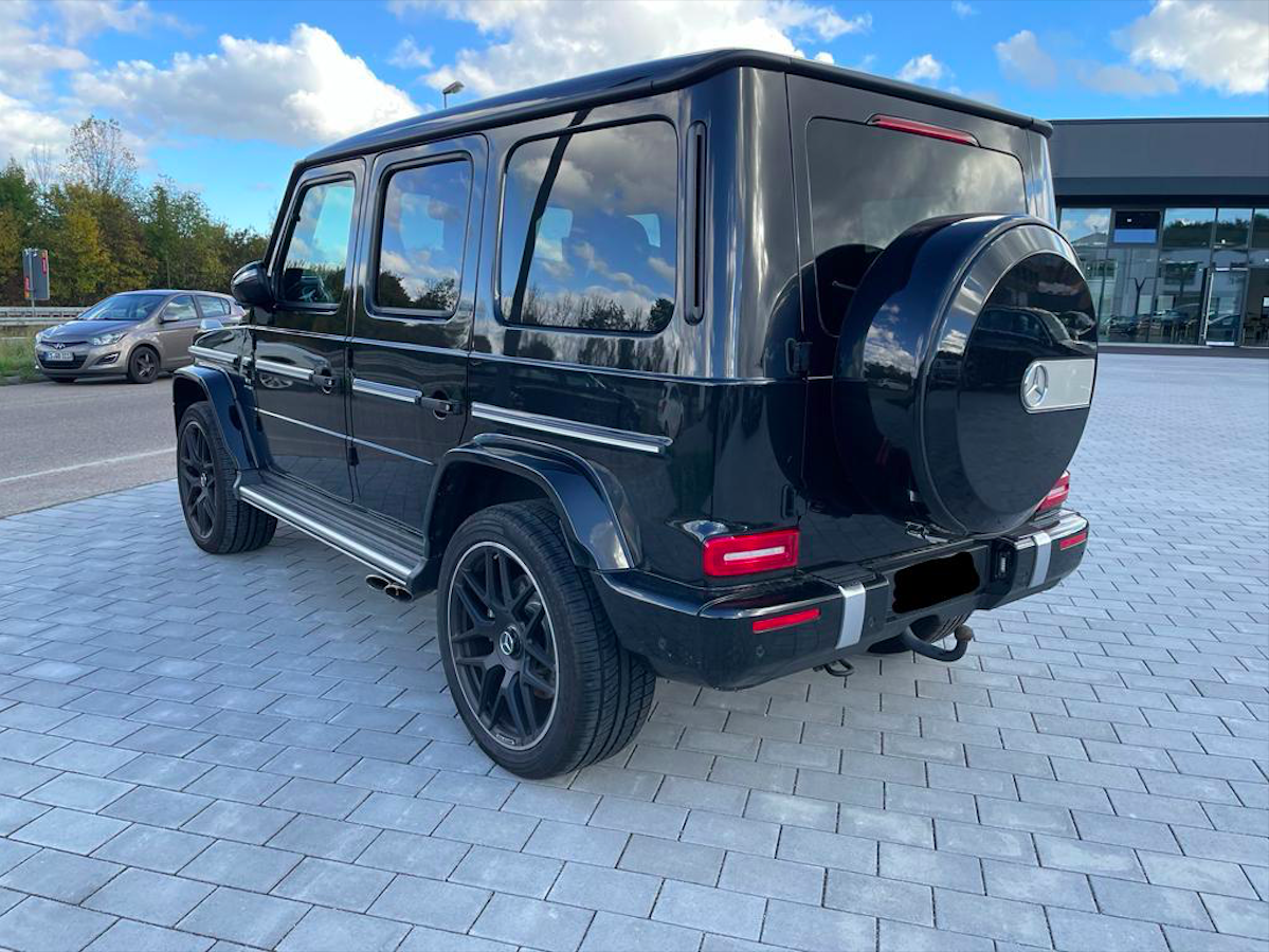 Mercedes - Benz G 63 AMG | černá Obsidian metalíza | nové auto skladem | super cena | online nákup | online prodej | autoibuy.com